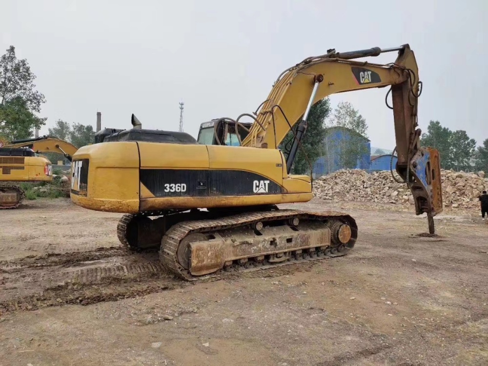 卡特336挖掘機租賃 助力室外裝飾裝潢工程高效推進